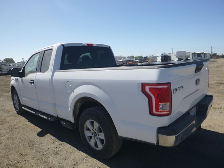 2015-ford-f150-image-4