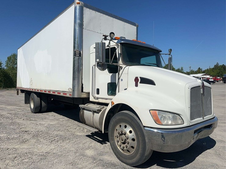 2018-kenworth-t370-image-3