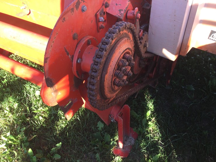 massey-ferguson-1163-image-8