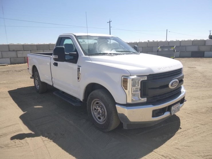 2019-ford-f250-image-3