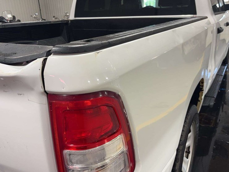 2022-dodge-1500-image-29