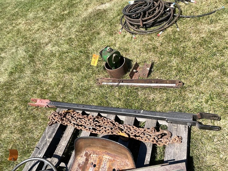 #2172-•-pallet-of-misc.-parts-image-8