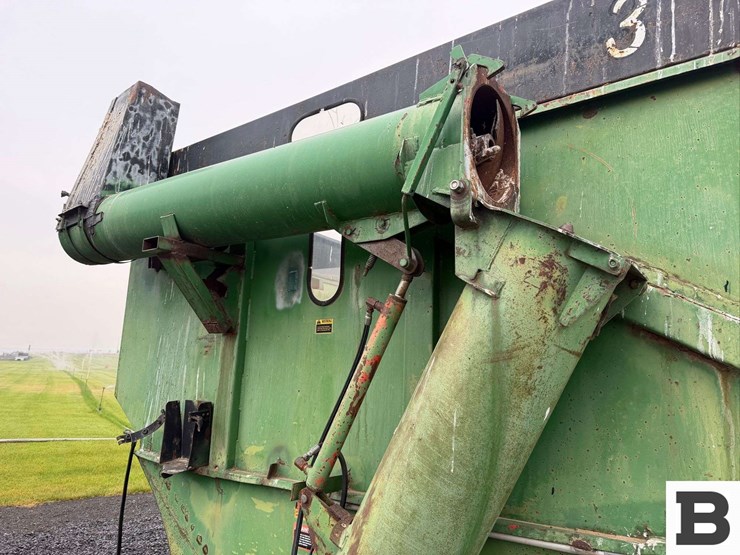 john-deere-650-image-14