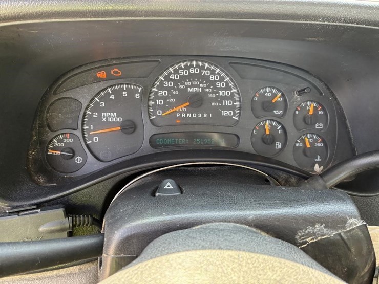 2007-chevrolet-2500hd-image-15