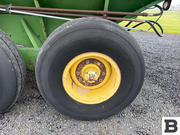 john-deere-650-image-21