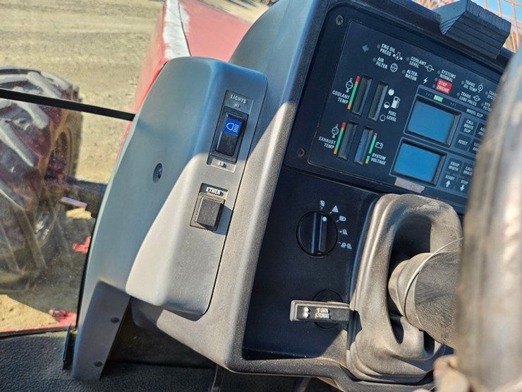 case-ih-7130-image-31