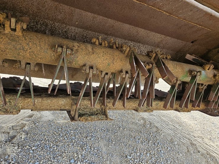 john-deere-935-image-22