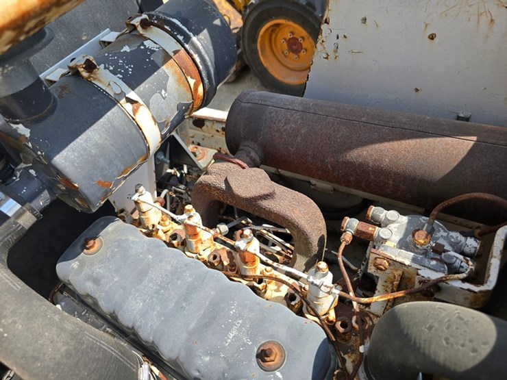bobcat-825-image-6