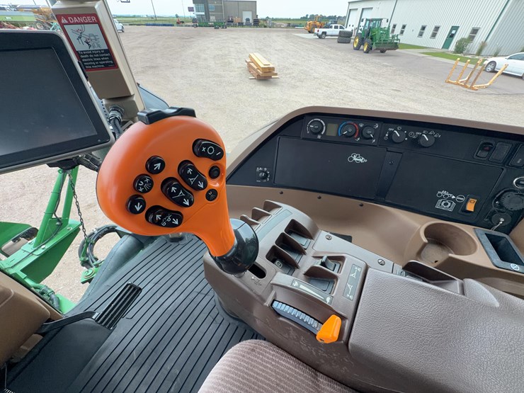 2012-john-deere-4940-image-40
