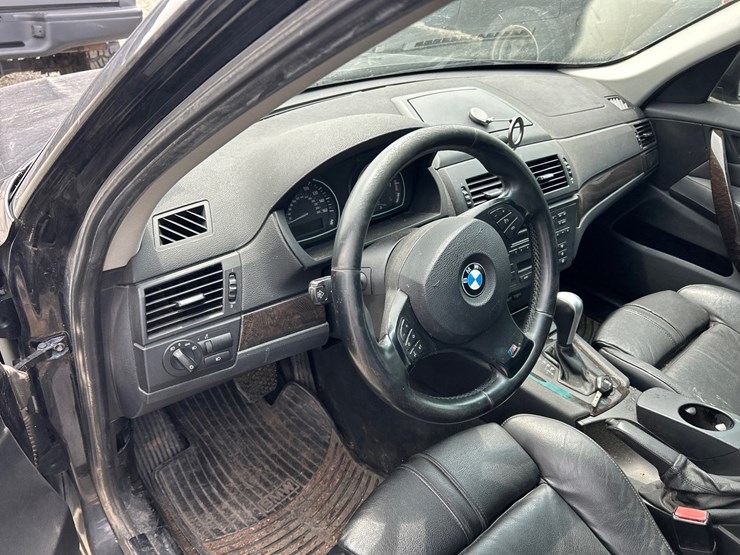 2007-bmw-x3-image-39