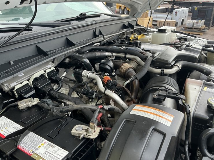 2012-ford-f550-image-16