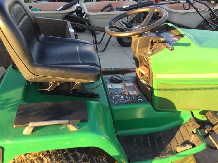john-deere-445-image-2
