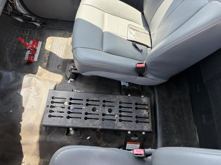 2015-ford-f250-image-15