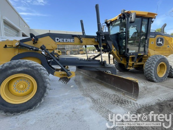 2023-deere-670gp-image-1
