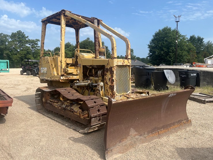 caterpillar-d3-image-1