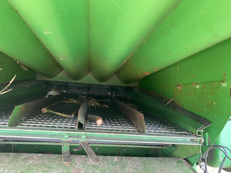john-deere-4420-combine-image-26