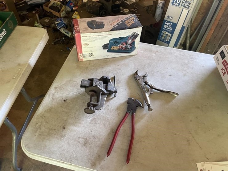 drill-doctor,-fencing-tool,-vice-image-1