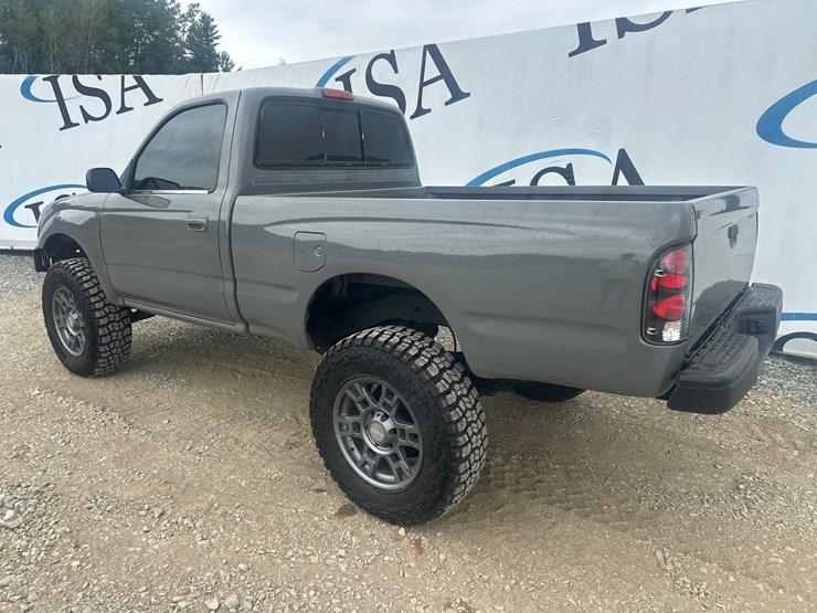 1996-toyota-tacoma-image-3