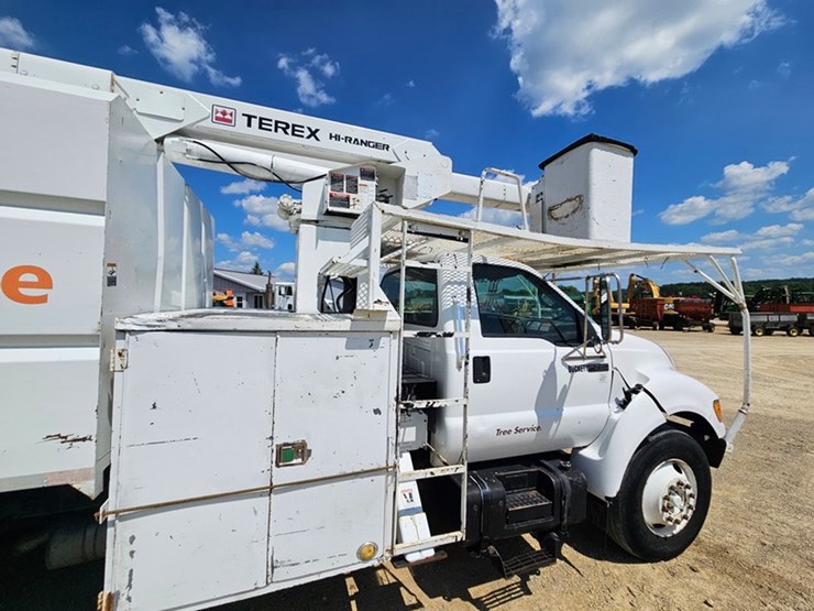 ford-f750-image-29
