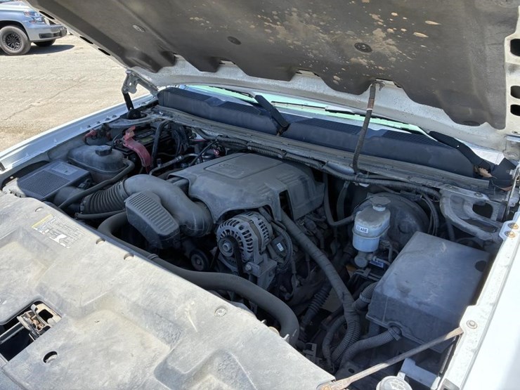 2009-chevrolet-silverado-pickup-truck-image-7