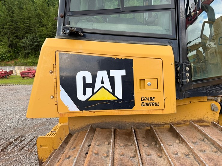 caterpillar-d6k-image-33
