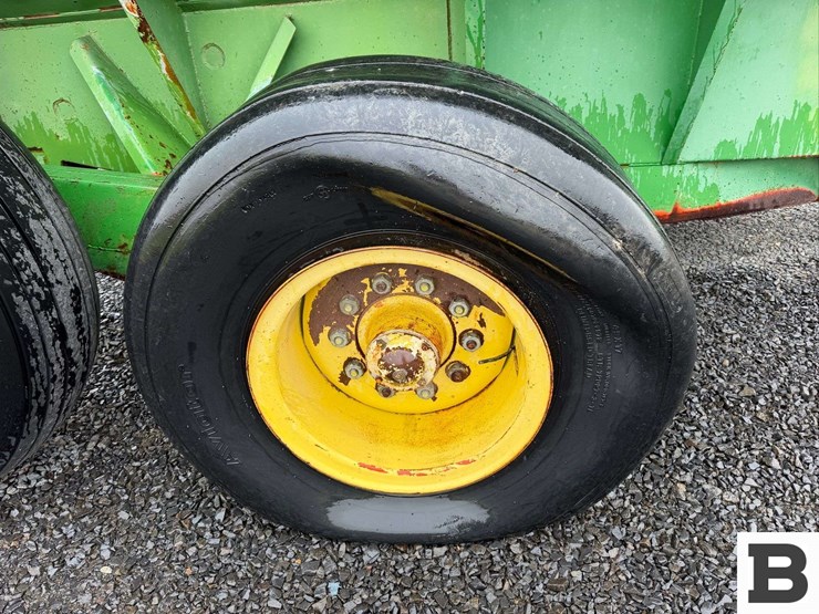 john-deere-650-image-26