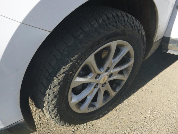 2018-chevrolet-equinox-image-13