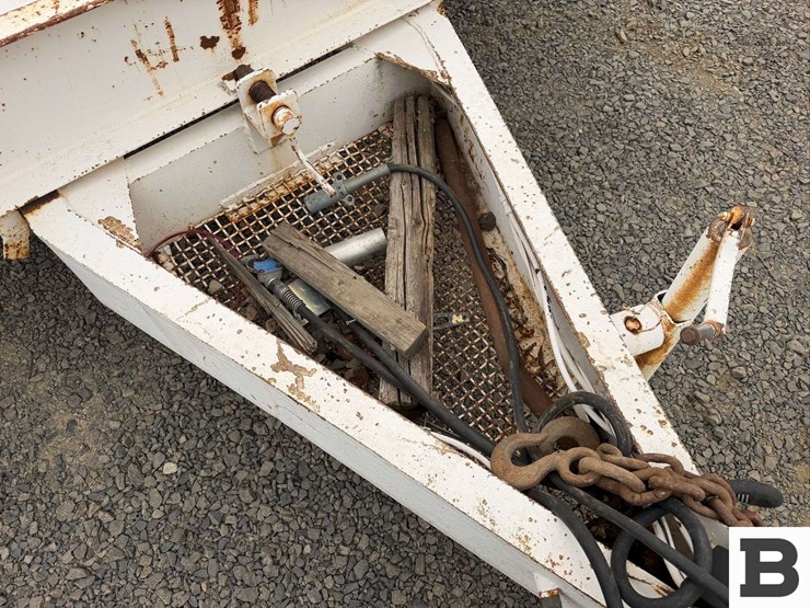 1974-miller-tilt-deck-trailer-image-11