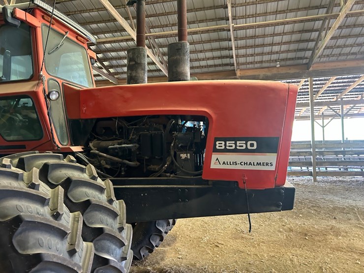 1978-allis-chalmers-8550-4x4-tractor-image-5