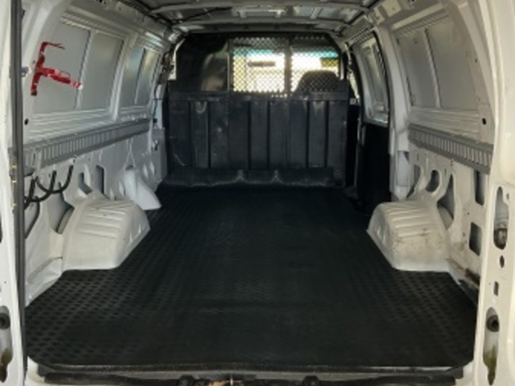 1999-ford-cargo-image-12