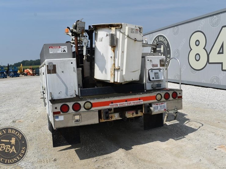 2006-ford-f350-sd-xl-image-17