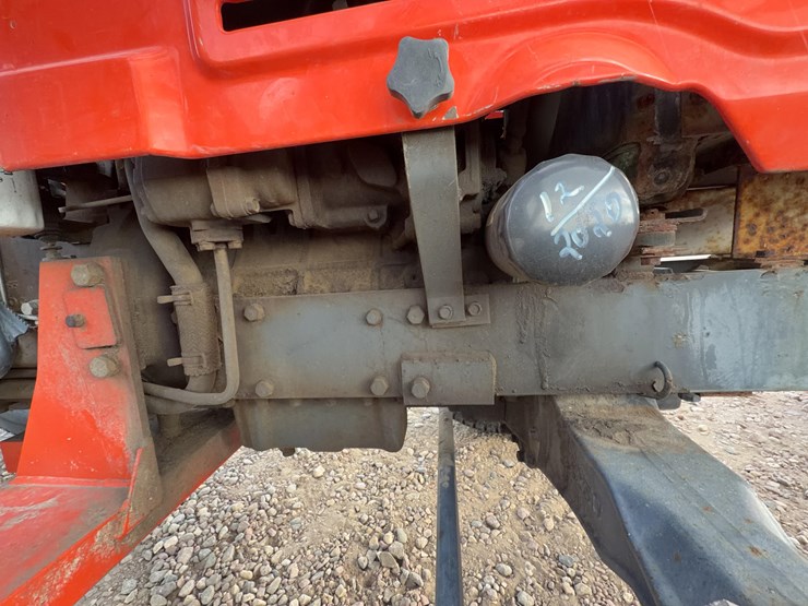kubota-l2350-image-12