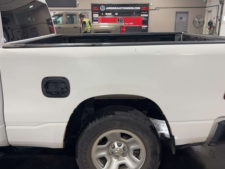 2022-dodge-1500-image-27