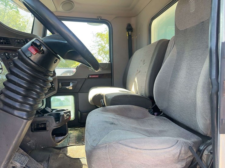 2018-kenworth-t370-image-27