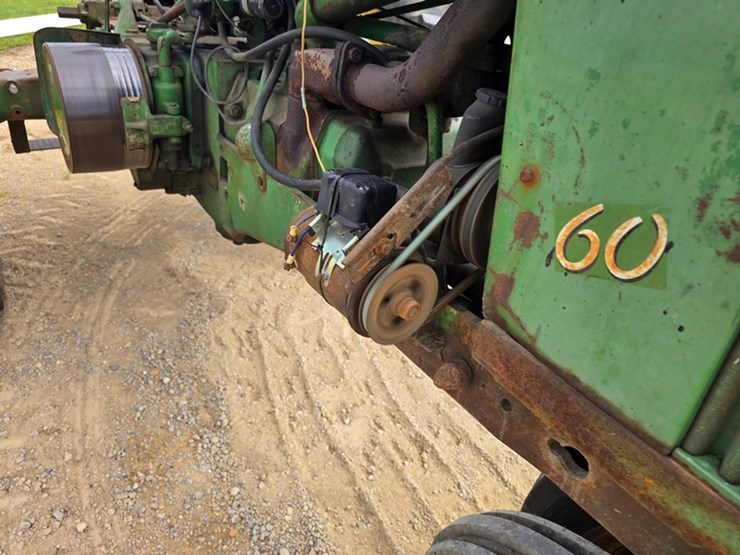 john-deere-60-image-17