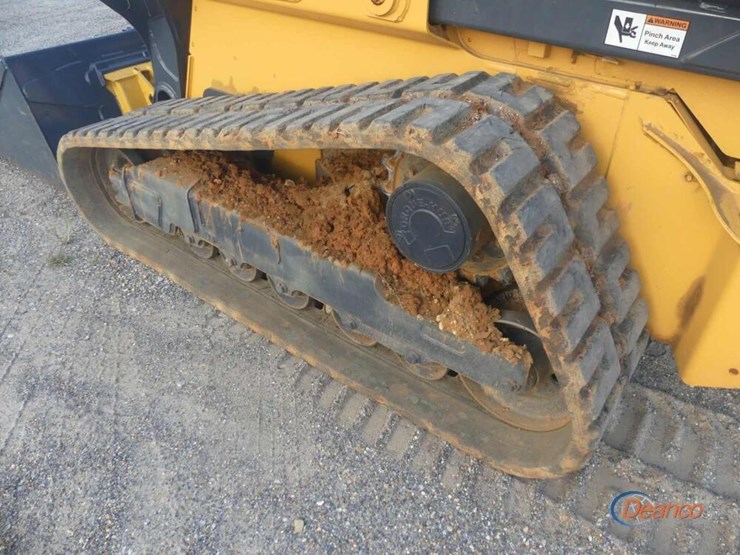 2019-deere-331g-image-4