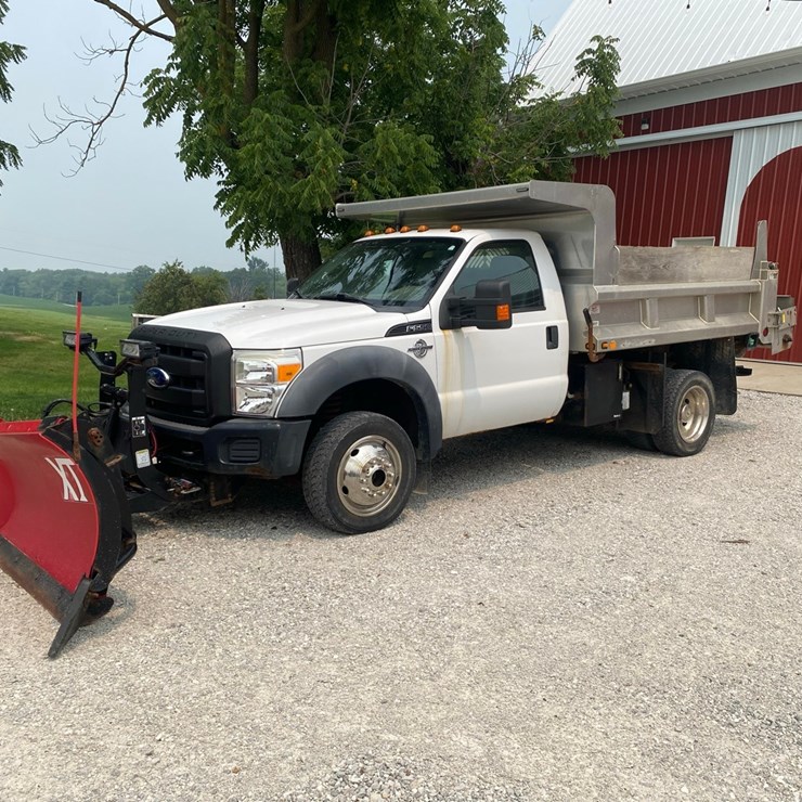 2011 FORD F550