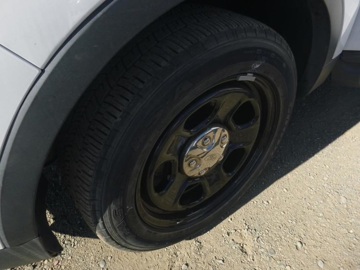 2013-ford-explorer-image-13