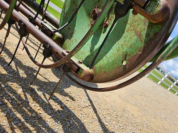 john-deere-662-image-15