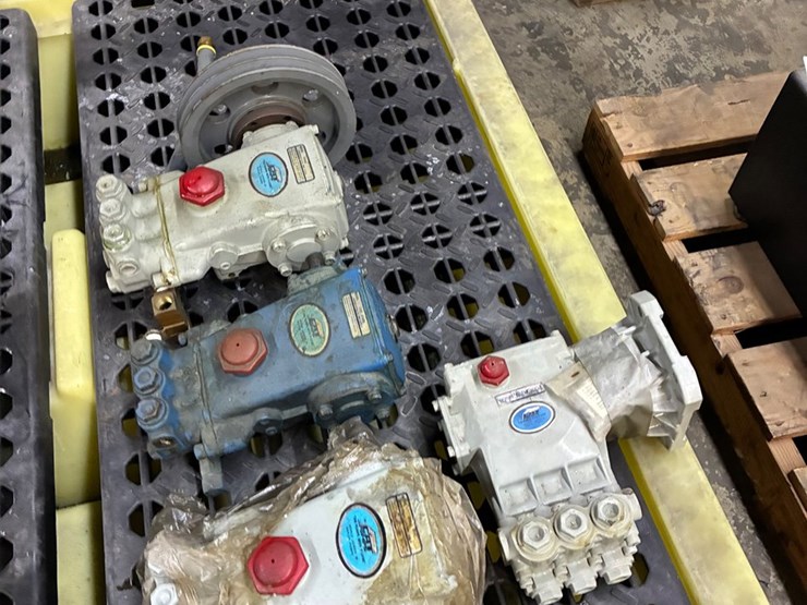 #415-•-kinjet-diesel-chemical-sprayer-image-59