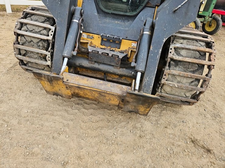 deere-328e-image-9