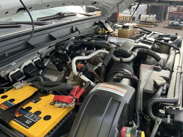 2016-ford-f550-image-18