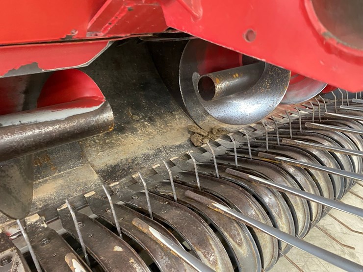 massey-ferguson-1837-image-40