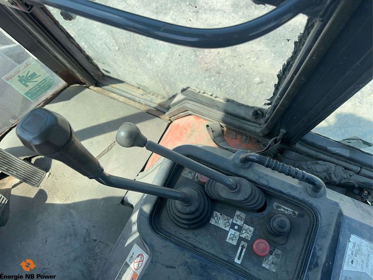 kubota-r520s-image-33