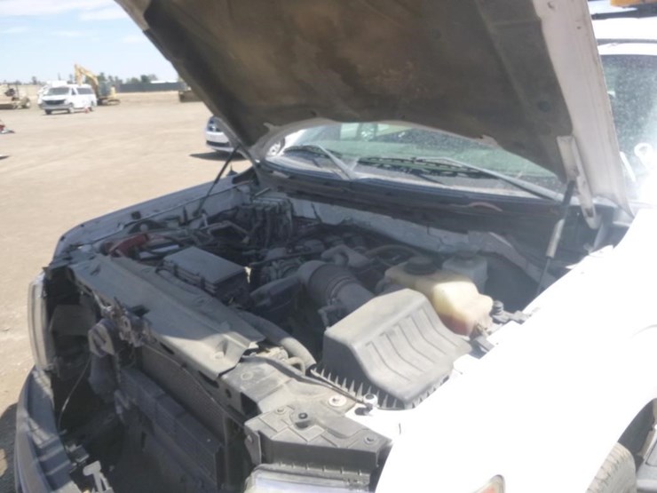 2013-ford-f150-image-25