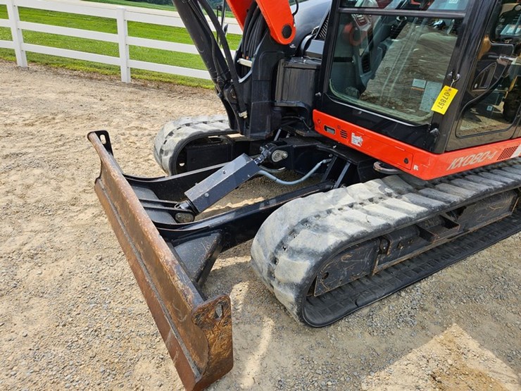 2022-kubota-kx080-4-image-17