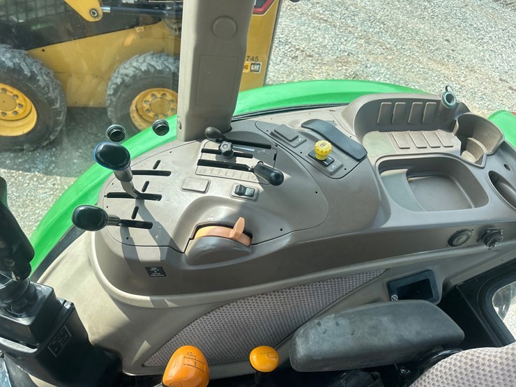 john-deere-5100e-image-52
