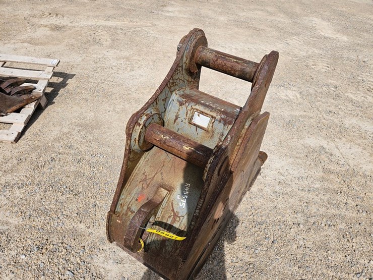 2017-wacker-neuson-et145-image-14