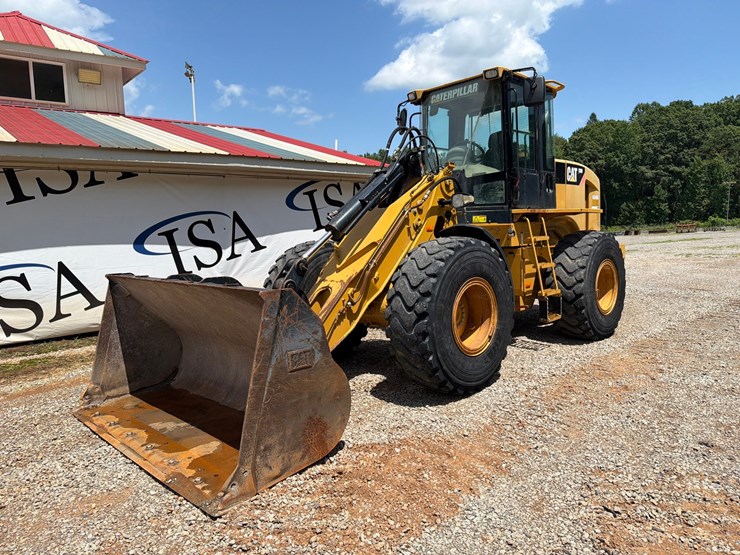 caterpillar-930h-image-1