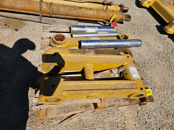 caterpillar-350-image-7